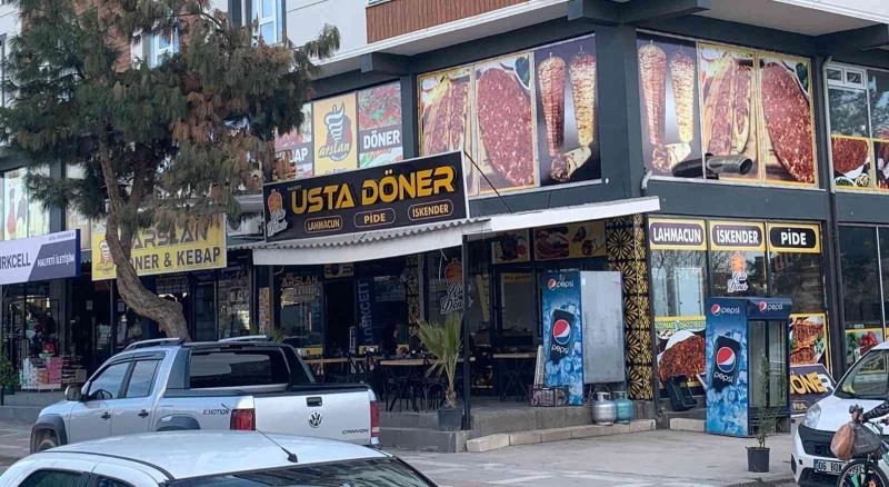 Dönercide ekmek ocağı patladı: 1 ağır yaralı
