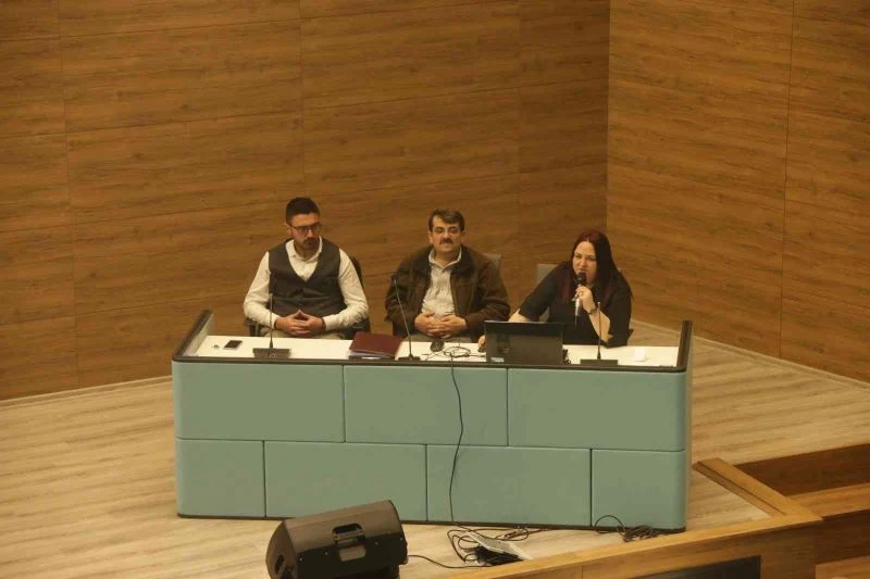 Belediyede eğitim semineri
