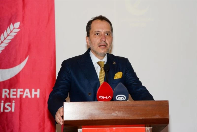 Yeniden Refah Partisi Genel Başkanı Erbakan