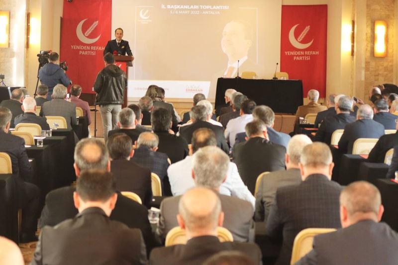 Fatih Erbakan’dan 6’lı masadaki 5 partiye kritik çağrı
