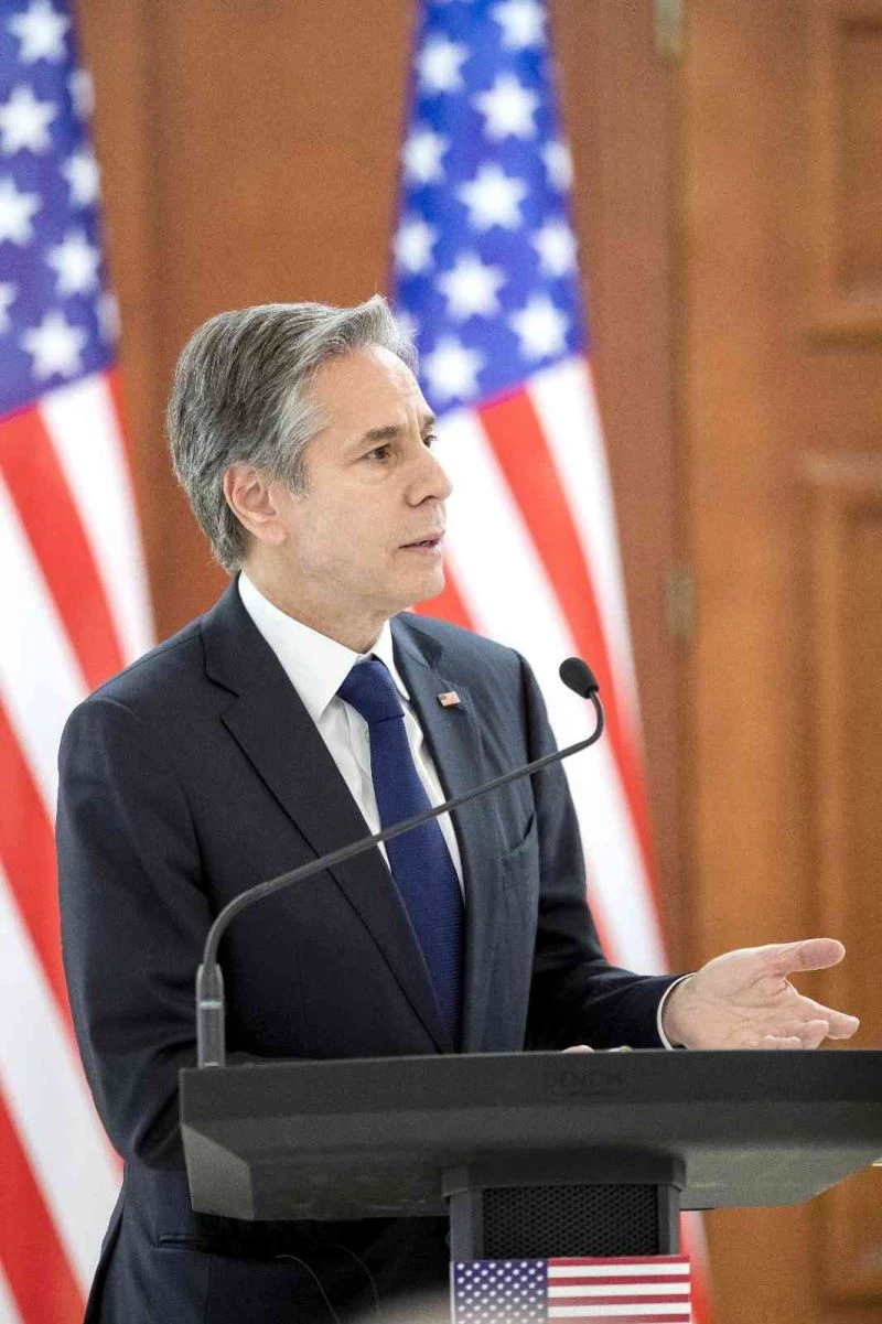 ABD Dışişleri Bakanı Blinken: “(Ukrayna’da savaş suçu iddiaları) Sivillere yönelik, savaş suçu teşkil edecek kasıtlı saldırılara ilişkin çok güvenilir raporlar gördük”
