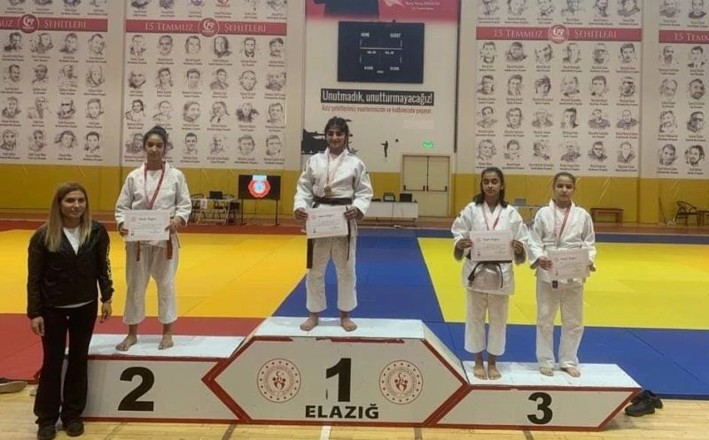 Ortaokul öğrencileri Adıyaman’ı dört spor dalında temsil edecek
