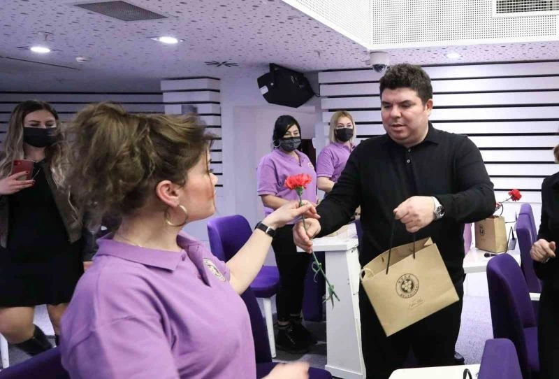 Başkan Kılıç, emekçi kadınlarla buluştu
