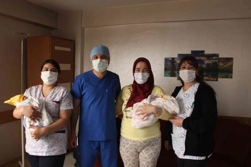 Afyonkarahisar’da ender görülen bir doğum gerçekleşti
