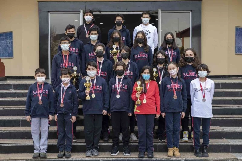 Sanko’dan eskrimde büyük başarı
