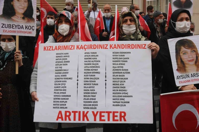 HDP-PKK mağduru anne: “HDP’li kadın vekiller, hangi yüzle Kadınlar Günü’nü kutluyorsunuz”
