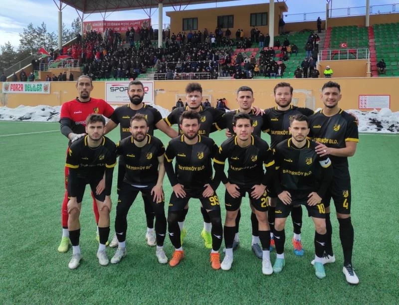 Bayırköyspor uzatma dakikasında yıkıldı
