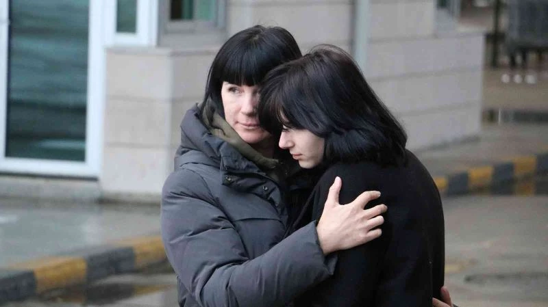 Savaşın mağdur kadınları: Kadınlar Günü’nü savaştan kaçarak geçirdiler
