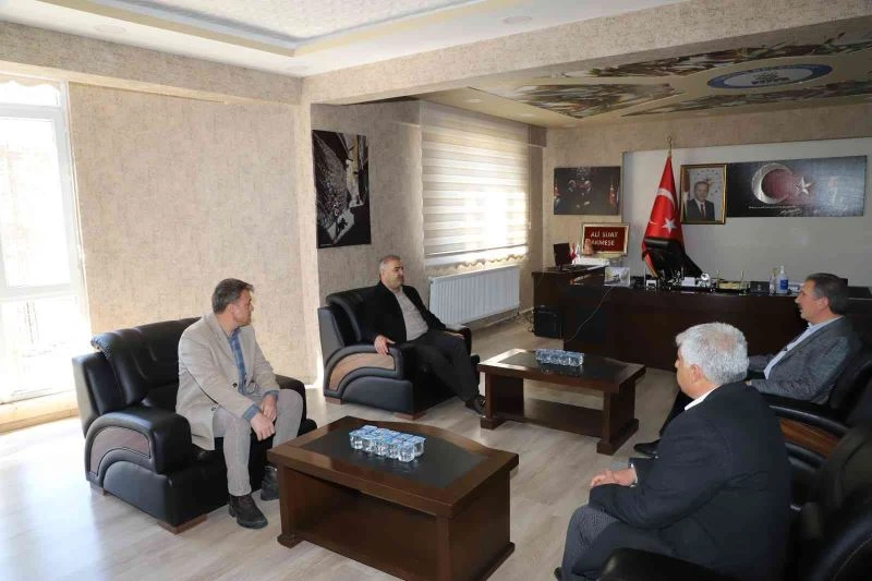 Çüngüş’e 24 saat esaslı içme suyu temini masaya yatırıldı
