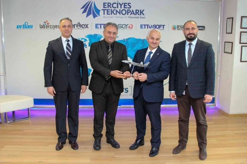 TUSAŞ Genel Müdürü Kotil, Erciyes Teknopark’ı ziyaret etti
