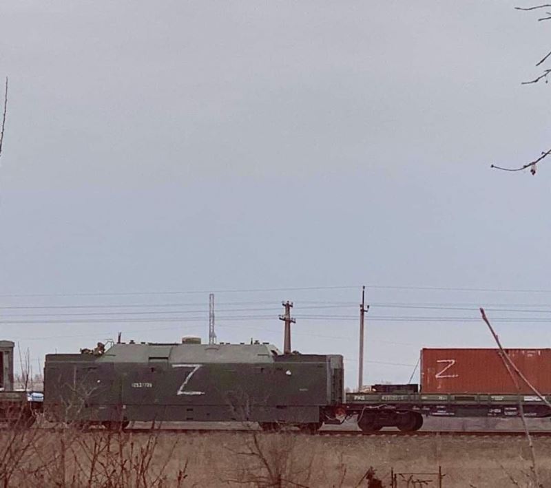 Rusya, Kırım’dan Ukrayna’ya zırhlı trenlerle ağır silahlar taşıdı
