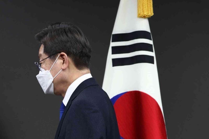 Güney Kore’nin yeni Cumhurbaşkanı muhalefetin adayı Yoon Suk-yeol oldu
