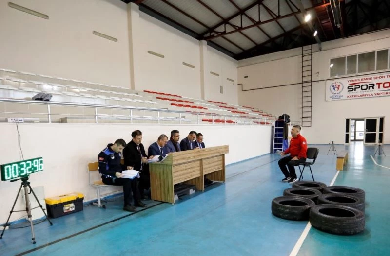 İnegöl Belediyesi kurum içi unvan değişikliği sınavı yapıldı
