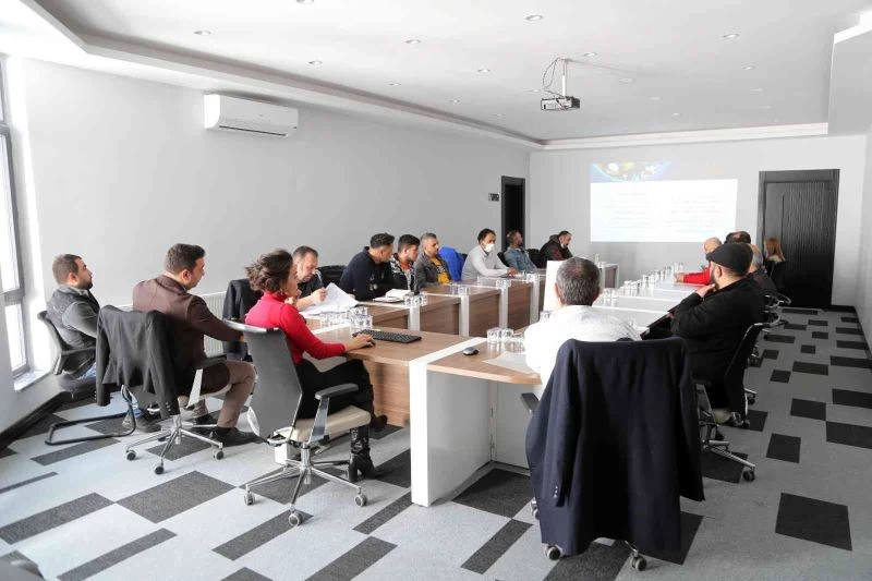 Niğde Belediyesi’nden Sertifikalı Petshop eğitimi
