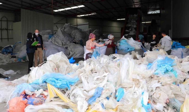 ÇED İzleme ve Çevre Denetimi Dairesi Başkanı Barış Ecevit Akgün:
