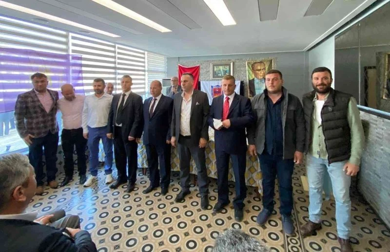 Erdek Şoförler Odası Başkanı Aydın Tekin güven tazeledi
