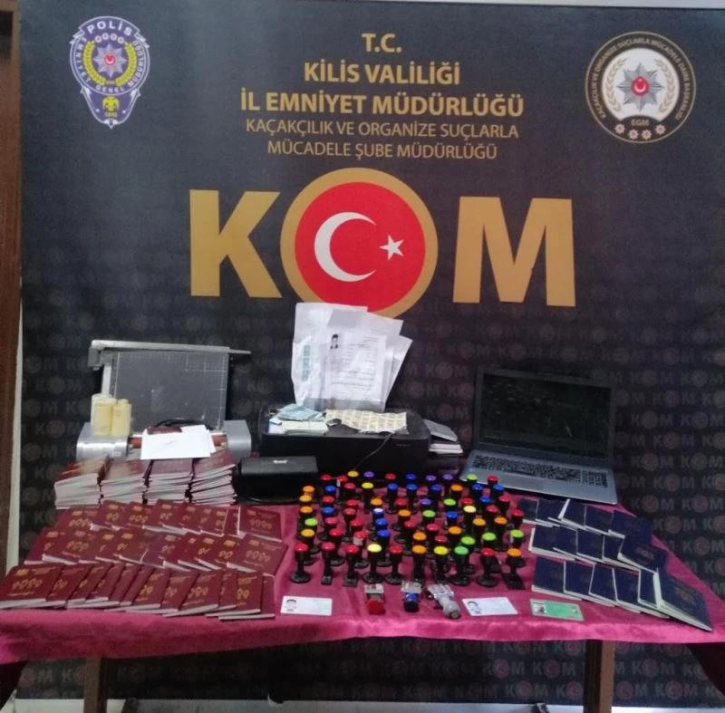 Kilis’te resmi belgede sahtecilik yapan bir kişi tutuklandı
