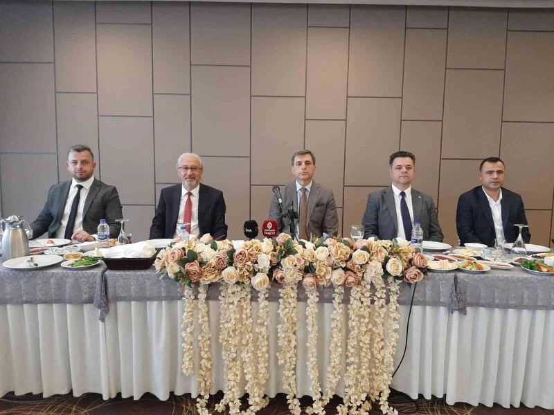 Bursa Esnaf Odası Başkanı Ali Özkan İlhan, BESOB’a başkan adaylığı açıkladı
