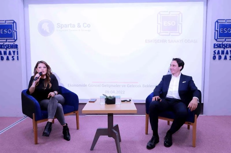 Ekonomide gelecek beklentileri değerlendirildi
