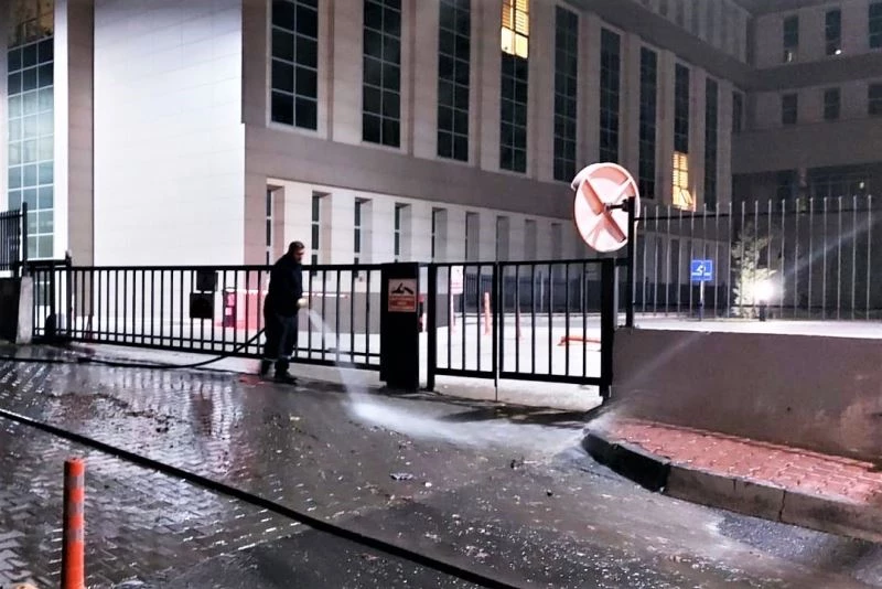 Koronavirüs tedbirini elden bırakmıyorlar
