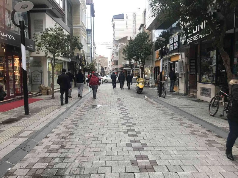 Balkanların soğuk hava dalgası sıcaklıkları 15 derece birden düşürdü
