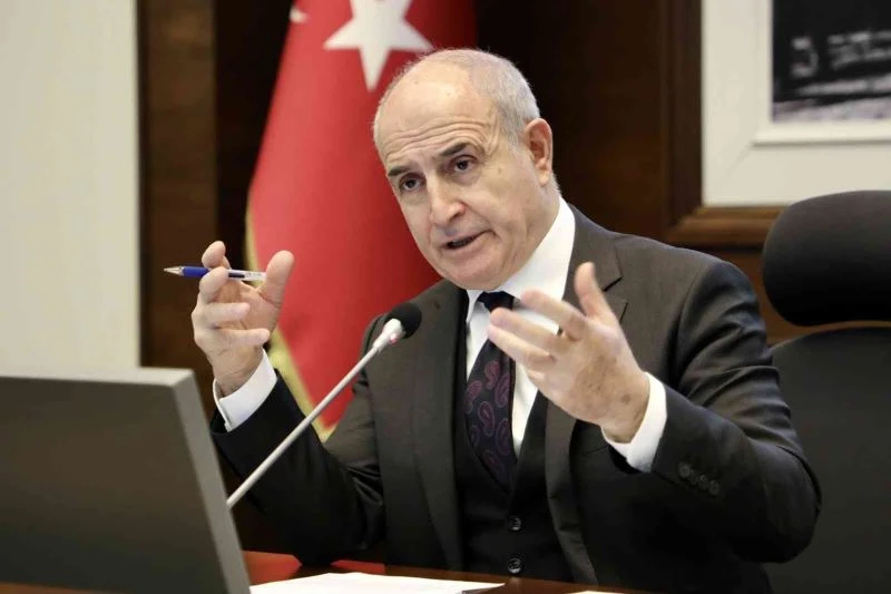 Başkan Akgün imar planının bekletilmesine isyan etti
