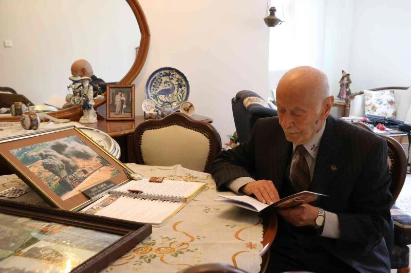 38 yıllık meslek aşkını çocukları devam ettirdi
