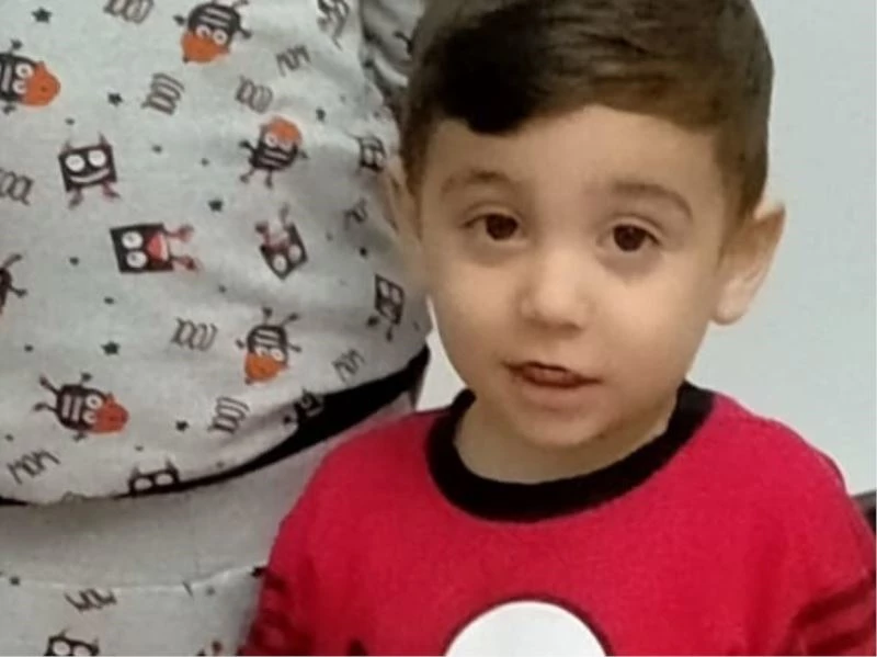 Nefes borusuna ceviz kaçan 2,5 yaşındaki çocuk hayatını kaybetti
