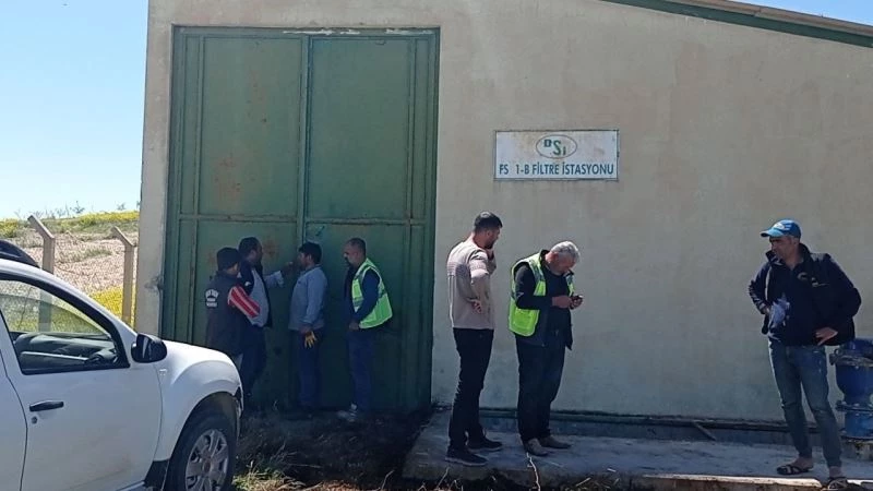 Şanlıurfa’da hırsızlar sulama borularını ve filtreleri çaldılar
