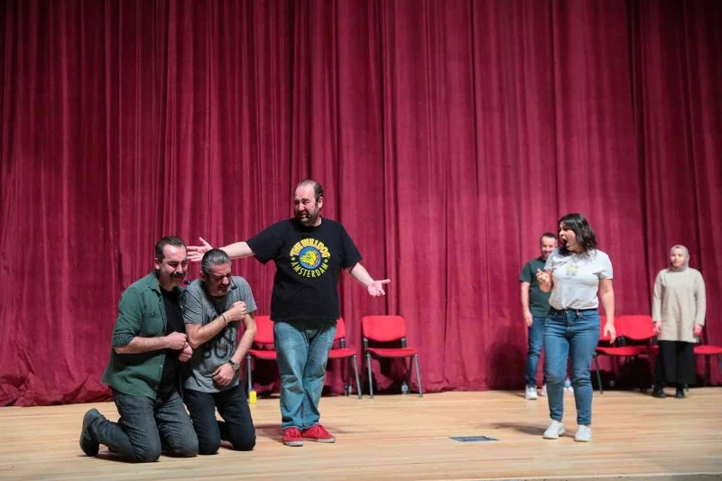 Mahşer-i Cümbüş, Denizlililerle buluştu
