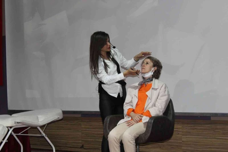 Berber ve kuaförlere verilen iki günlük eğitim sona erdi
