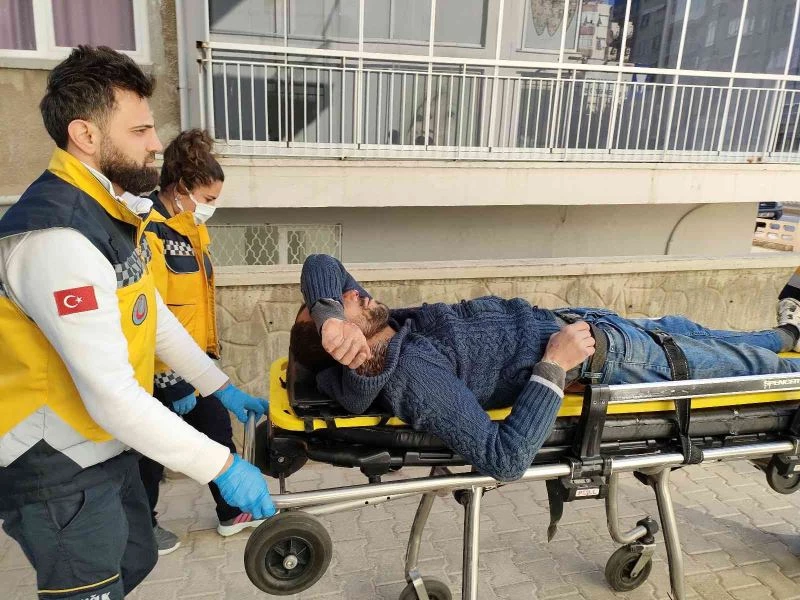 Antalya’da cami inşaatından alüminyum panel çalan şüpheli kaçamadı
