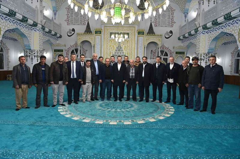 AK Parti Balıkesir İl Başkanı Dt. Ekrem Başaran, “Milletimizin yanında, milletimizle birlikteyiz”
