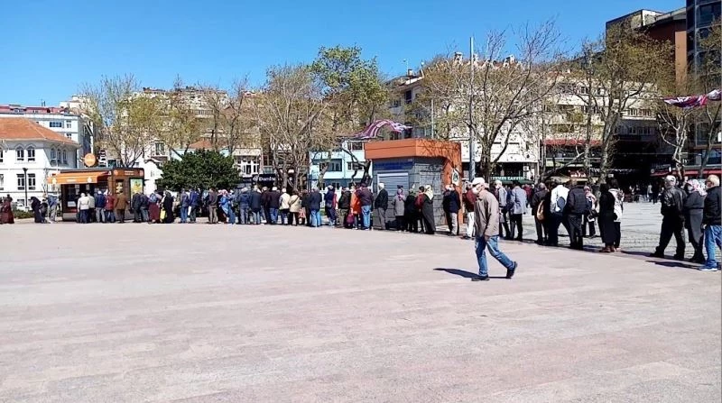 Bandırma’da Fırıntaş pidesine yoğun ilgi
