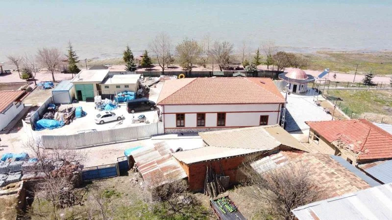 Konya’da restorasyonu tamamlanan ecdat yadigarı cami yeniden ibadete açıldı
