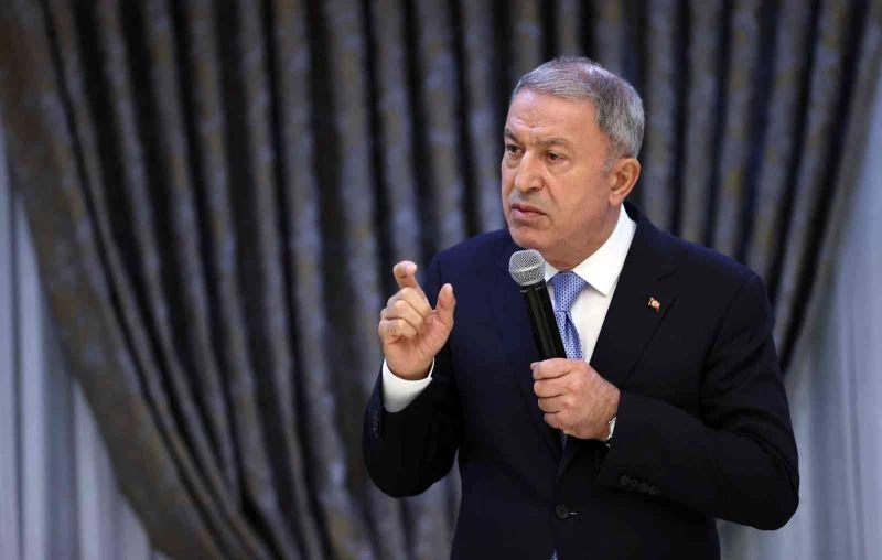 Bakan Akar; Komutanlar, Savunma Sanayi Şirketlerinin Temsilcileri ve Bakanlık Personeli ile iftar yaptı
