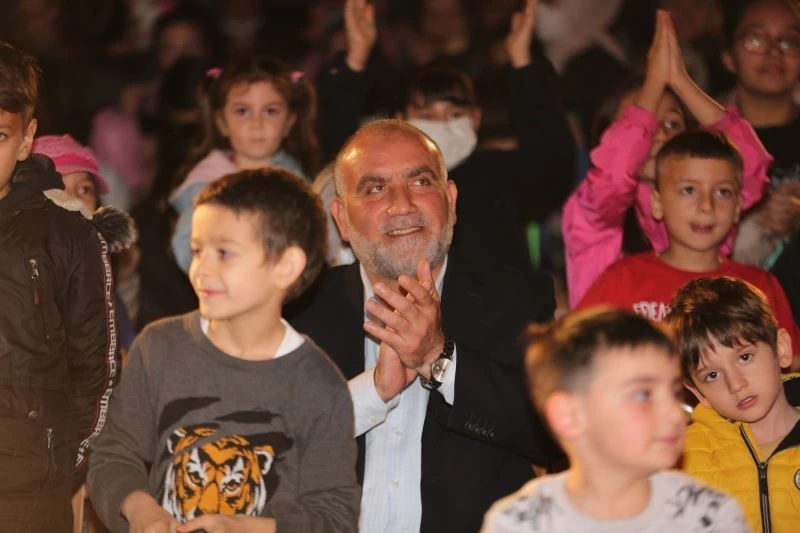 Başkan Sandıkçı: “Ramazan ayını her açıdan coşku içinde yaşıyoruz”
