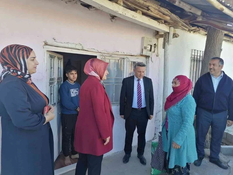 Başkan Çadırcı vatandaşlarla bir araya gelmeye devam ediyor
