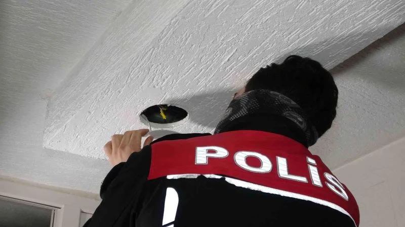 Tokalı-filmli kadın hırsızlık çetesine şafak baskını
