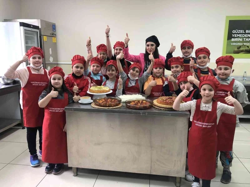 Küçükçekmece’nin minik şefleri Ramazan menüsü hazırladı
