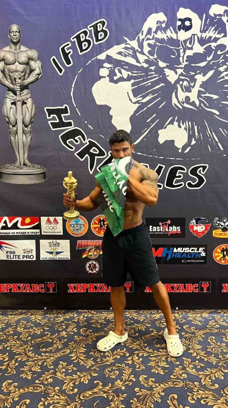 Sakaryalı vücut geliştirme sporcusu Makedonya’da şampiyon oldu
