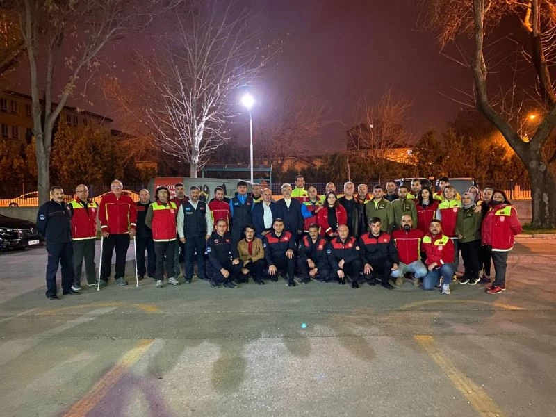 Arama kurtarma dernekleri iftarda buluştu
