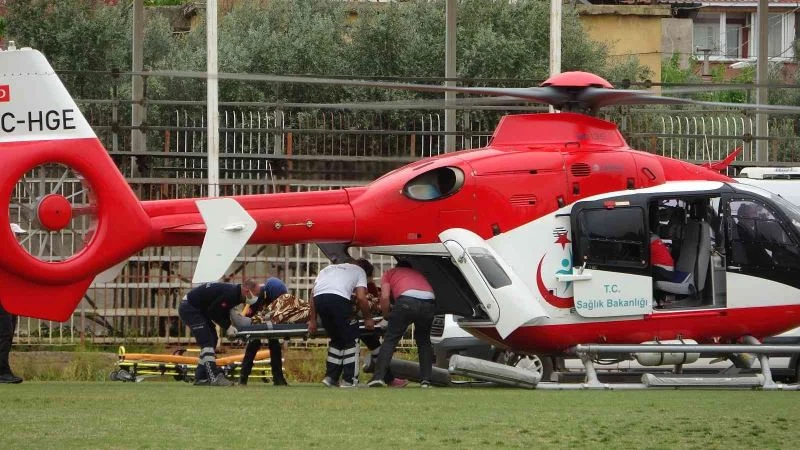112 hava ambulansı menenjit hastası için havalandı
