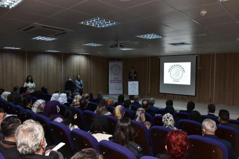 Kadınların yaşam kalitesini artıracak sağlığını koruyacak projenin tanıtım toplantısı yapıldı