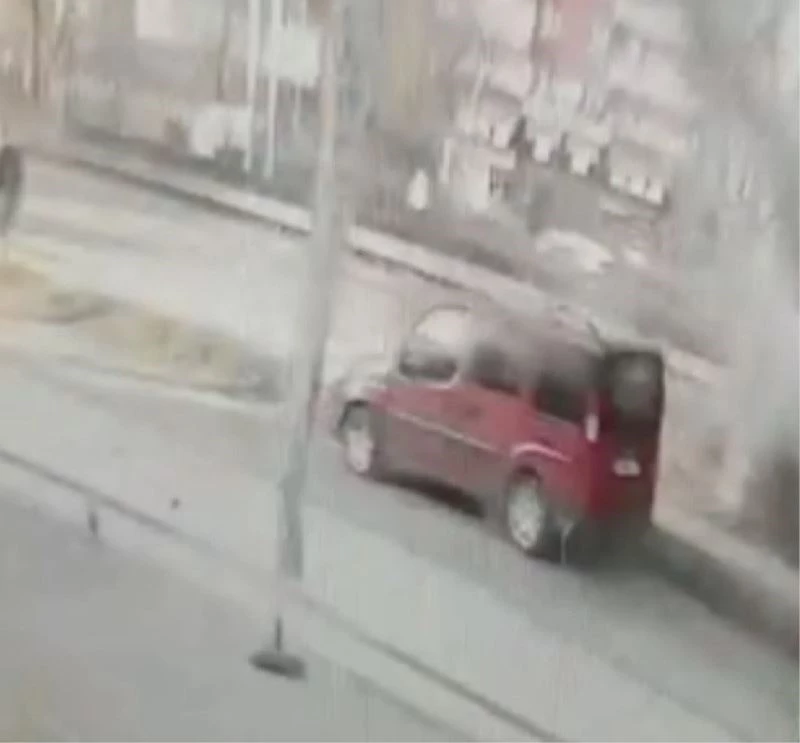 Bursa’daki hain terör saldırısının güvenlik kamera görüntüleri ortaya çıktı
