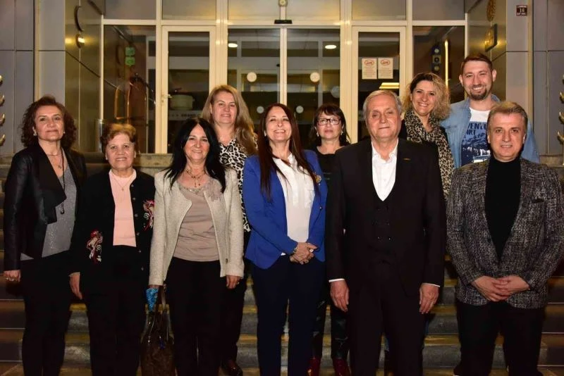 Bozüyüklü yardım sevenler iftarda buluştu
