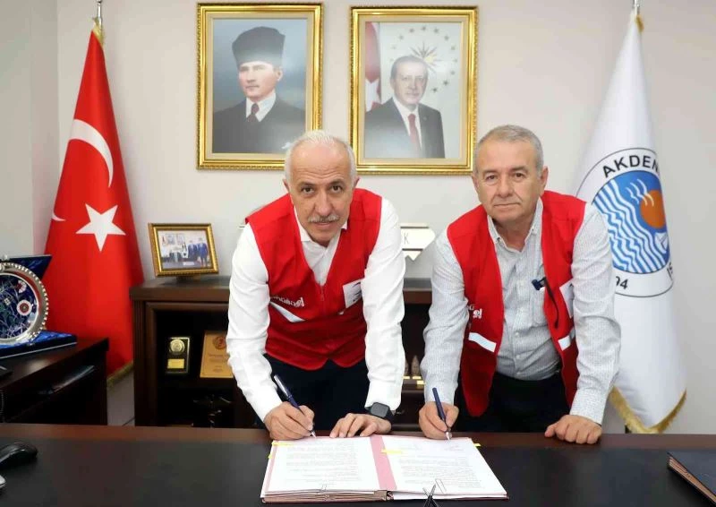 Akdeniz Belediyesinden Türk Kızılayı’na yer tahsisi
