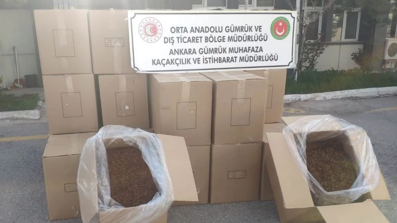 Gümrük Muhafaza ekipleri Ankara’da 1 milyon 730 bin adet makaron ele geçirdi

