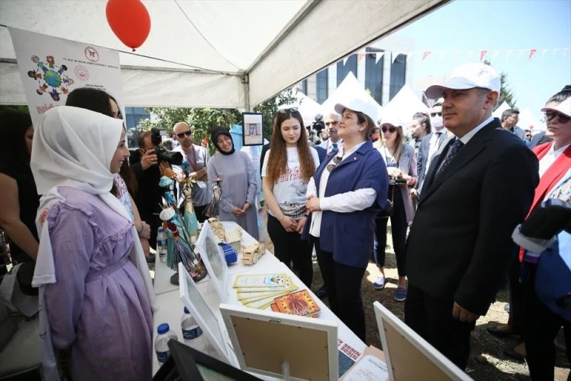 Aile ve Sosyal Hizmetler Bakanı Yanık, 