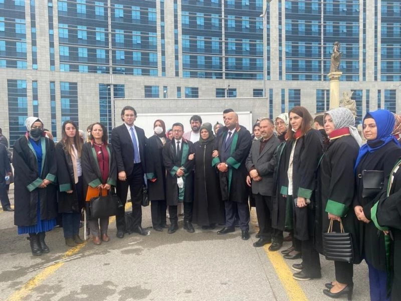 Başak Cengiz’ın karar duruşmasının ardından konuşan acılı anne: “Bugün Başak’ın bayramı”
